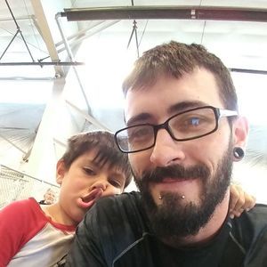 Meet your Posher, Hunter